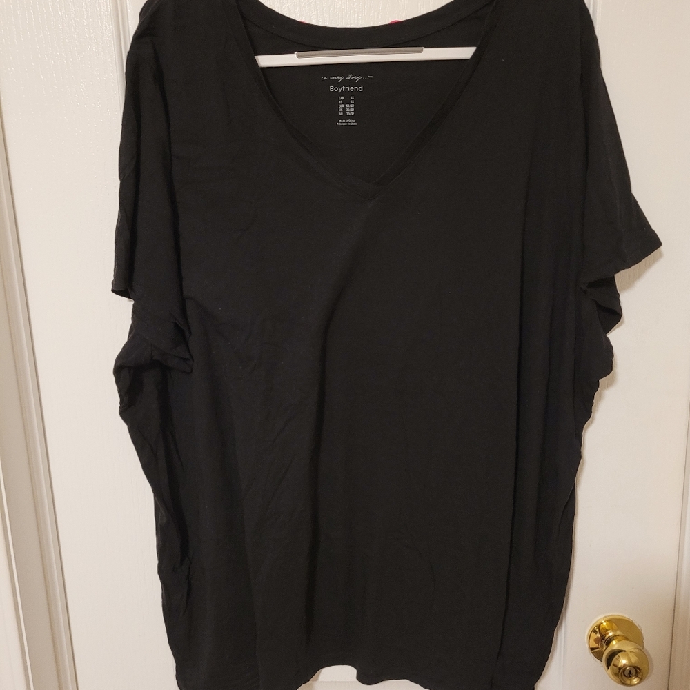 #178  BlackT-shirt